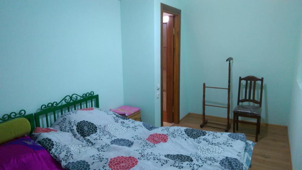 Apartments Komakhidze 68 Batoumi Extérieur photo